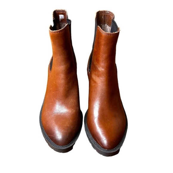 Vince Camuto Women’s Leather Stacked Heel Chelsea Boot- Size 7 - Picture 2 of 8